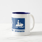 Het werk is belangrijk, Snowmobiing is belangrijk Tweekleurige Koffiemok (Voorkant rechts)