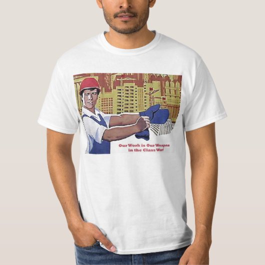 Het werk is een Weapon T-shirt (Voorkant)