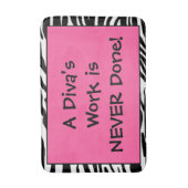 "Het werk van Diva is NOOIT gedaan!" Badmat (Voorkant Verticaal)