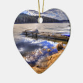 Het wintermeer en het landschap van Kayak Wilderne Keramisch Ornament (Links)