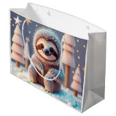 Het winterwonderland van Snowy Sloth Groot Cadeauzakje (Achterkant Gekanteld)