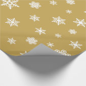 Het Wit van het Patroon van sneeuwvlokken op Goud Cadeaupapier (Hoek)