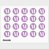 Het witte initiaal van het monogram aantal lavende ronde sticker (Vel)