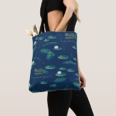Het witte Lotus Alligator Lagoon patroon Tote Bag (Dichtbij)