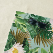 Het witte Lotus Tropical Canopy patroon Strandlaken (In situ)