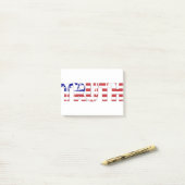 Het woord " Waarheid"  met Amerikaanse vlag Post-it® Notes (Op bureau)