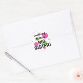 Het wordt een grote SISTER! Ronde Sticker (Envelop)