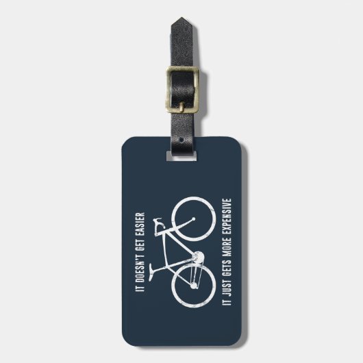 Het wordt niet makkelijker, het wordt alleen maar  bagagelabel (Voorkant verticaal)