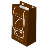 Het wordt opgeteld in chocoladegeschenkzak klein cadeauzakje (Achterkant Gekanteld)