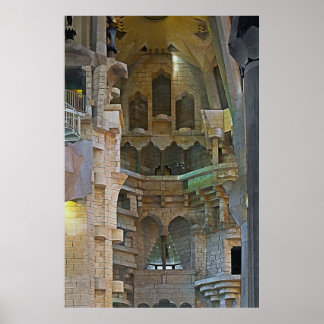Het zachte licht van het interieur van de Sagrada Poster
