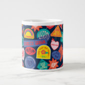 Het Zelfmoordplein | Harley Quinn Badge Pattern Grote Koffiekop (Voorkant)