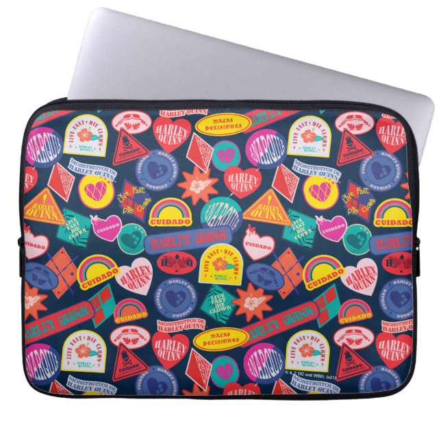 Het Zelfmoordplein | Harley Quinn Badge Pattern Laptop Sleeve (Voorkant)