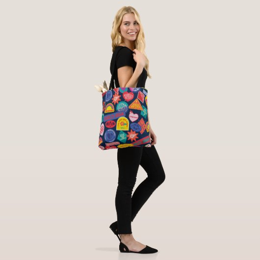Het Zelfmoordplein | Harley Quinn Badge Pattern Tote Bag (Op model)