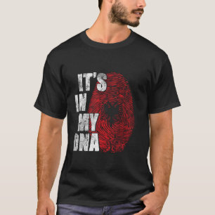 Het zit in mijn DNA Albanië Vlag Grappige Vingeraf T-shirt