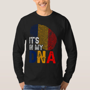 Het zit in mijn DNA Roemenië Vlag Vingerafdruk Pat T-shirt