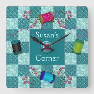 HET ZOEKEN SLOT - PERSONALIZE MET NAAM VIERKANTE KLOK