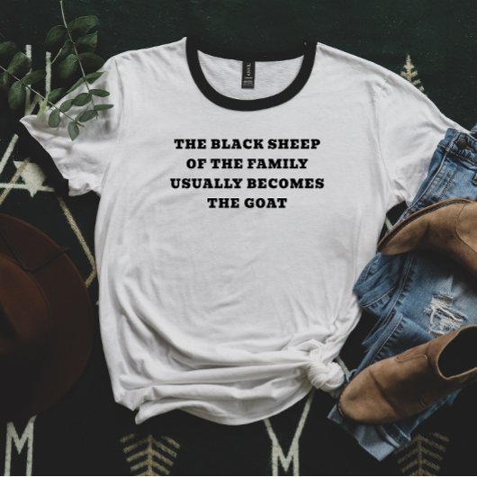 Het zwarte schaap wordt de geit t-shirt