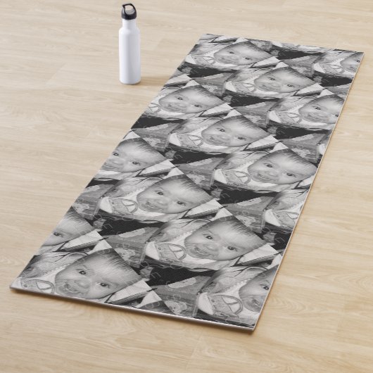 Het zwarte witte fotopatroon aanpassen yogamat (In situ)