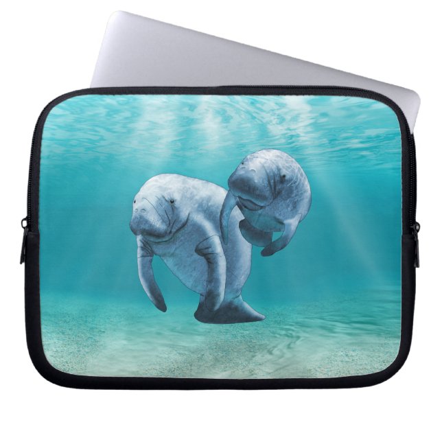 Het Zwemmen twee Manatees Laptop Sleeve (Voorkant)