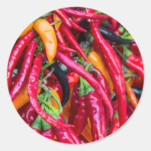 hete chilipepers op boerenmarkt in Madison Ronde Sticker