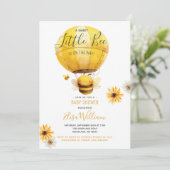 Hete lucht Ballon Bee is op de Weg Baby shower Kaart (Staand voorkant)