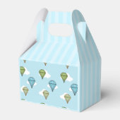 Hete Luchtballon Blauwe en Groene Bewolkte Hemel Bedankdoosjes (Achterkant)