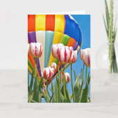 Hete luchtballon en tulpen voor het denken aan u kaart (Voorkant)