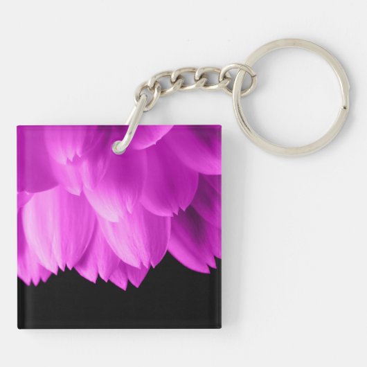 Hete roze bloemblaadjes op zwart sleutelhanger (Achterkant)