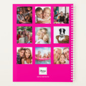 Hete roze foto collage monogram naam 2026 planner (Achterkant)