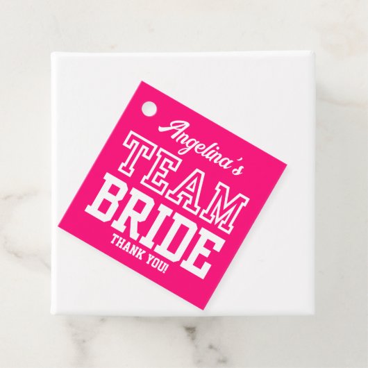 Hete Roze Team Bruid Bachelorette Feest Bedankjes Labels (In situ)