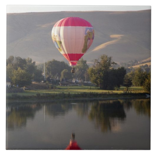 Heteluchtballon boven de Yakima rivier Tegeltje (Voorkant)
