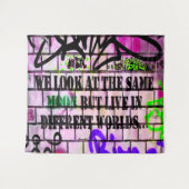 Hetzelfde Maan Verschillende Werelden Kleurrijk Gr Wandkleed (Voorkant (horizontaal))