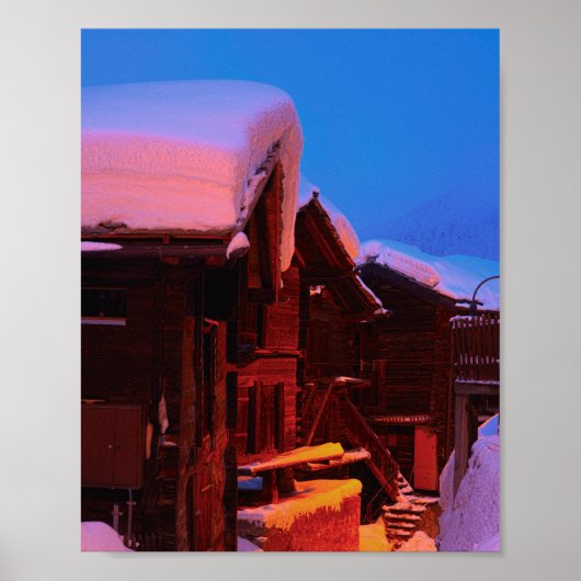 Heuschober in alt-Zermatt bei Abenddämmerung Poster (Voorkant)