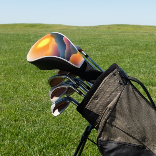 Heuvels met gloeiende zonsondergang golfheadcover (Insitu)