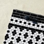 Hex Tegel Print Monogram Strandlaken (In situ)