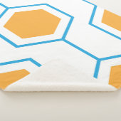 Hexagon abstract geometrical pattern in orange blu sherpa deken (3/4)