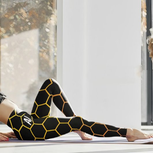Hexagon modern design met eenvoudig zwart leggings