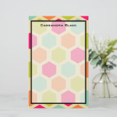 Hexagon-vormen in  kleurenpatroon briefpapier (Staand voorkant)
