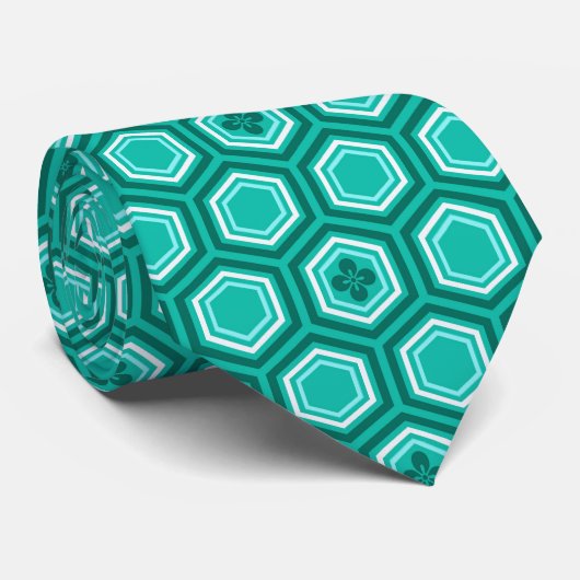 Hexagonal Kimono Print, Blauwgroen, Aqua en White Stropdas (Opgerold)