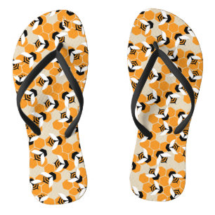 Hexagons met schattige honingbijen teenslippers