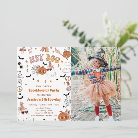 Hey Boo Groovy Halloween Leuke Ghost 5e Verjaardag Kaart (Staand voorkant)