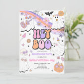 Hey Boo Halloween Groovy Cute Ghost Birthday Party Kaart (Staand voorkant)