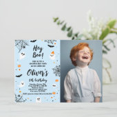 Hey Boo, invitación de Halloween azul con foto Kaart (Staand voorkant)