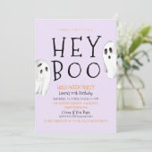 Hey Boo, Paarse Ghost Halloween Uitnodiging (Staand voorkant)