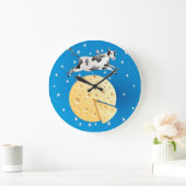 Hey Diddle Diddle, Koe over de motorklok Grote Klok (Huis)