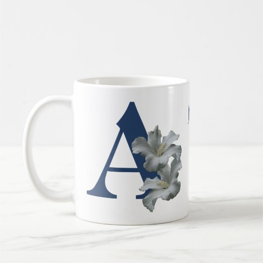Hibiscus Bloem Monogram Initiaal A Gepersonaliseer Koffiemok (Links)