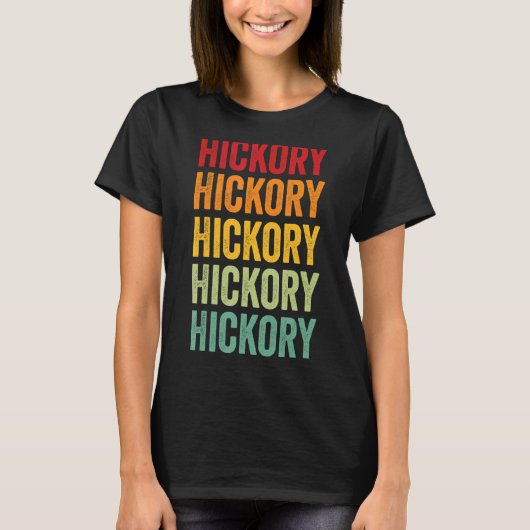 Hickory County Missouri Rainbow Text Design T-shirt (Voorkant)