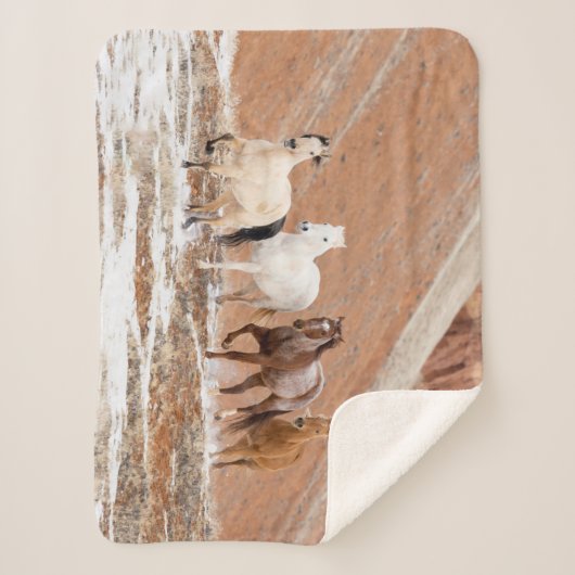 Hideout Ranch met Small Herd Horses in sneeuw Sherpa Deken (Voorkant)