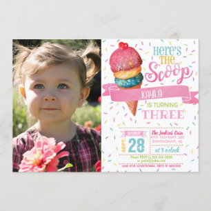 Hier is de Scoop Birthday-uitnodiging met foto Kaart