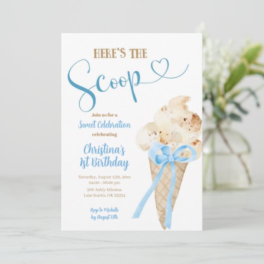 Hier is de Scoop Blue Ice Cream Eerste Verjaardag Kaart (Staand voorkant)